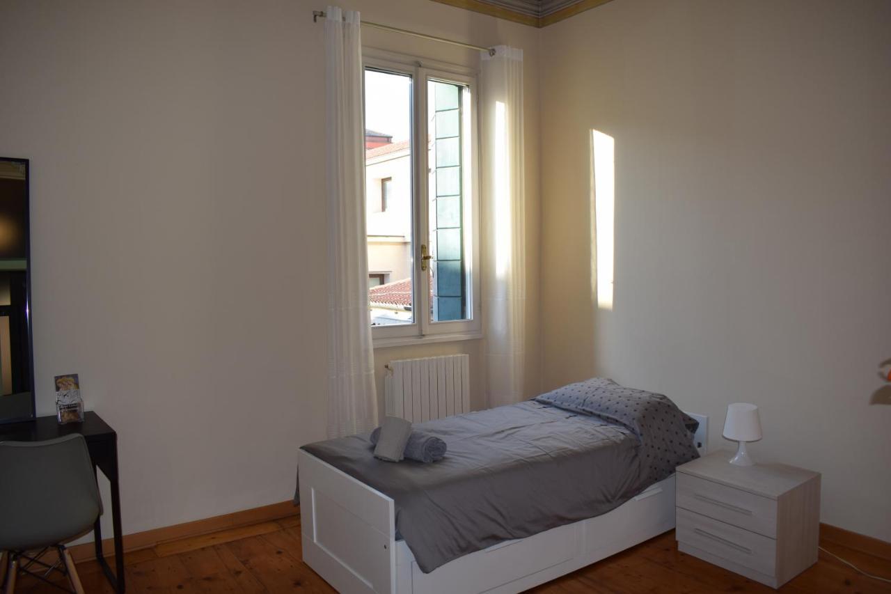 Casa Roma Rooms Padova Bagian luar foto