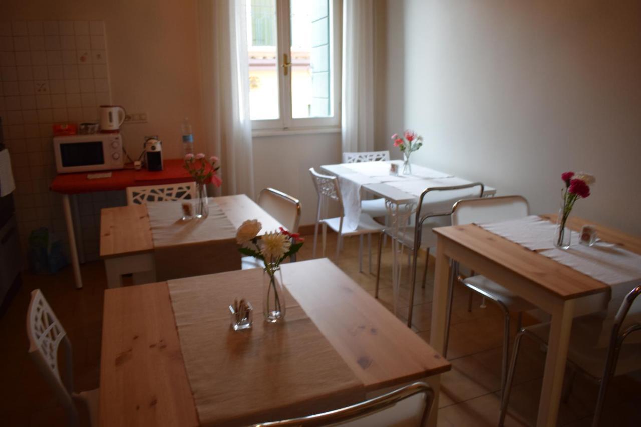 Casa Roma Rooms Padova Bagian luar foto